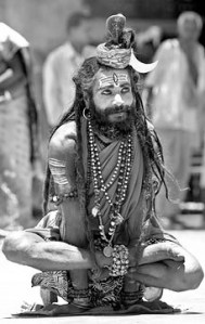 holymanAP1412_228x361_2